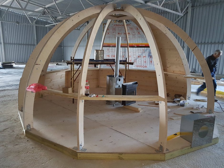 Купольная баня истопник