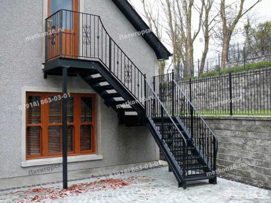 Уличные лестницы