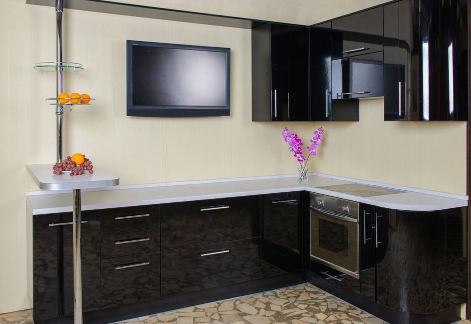 Угловые кухни