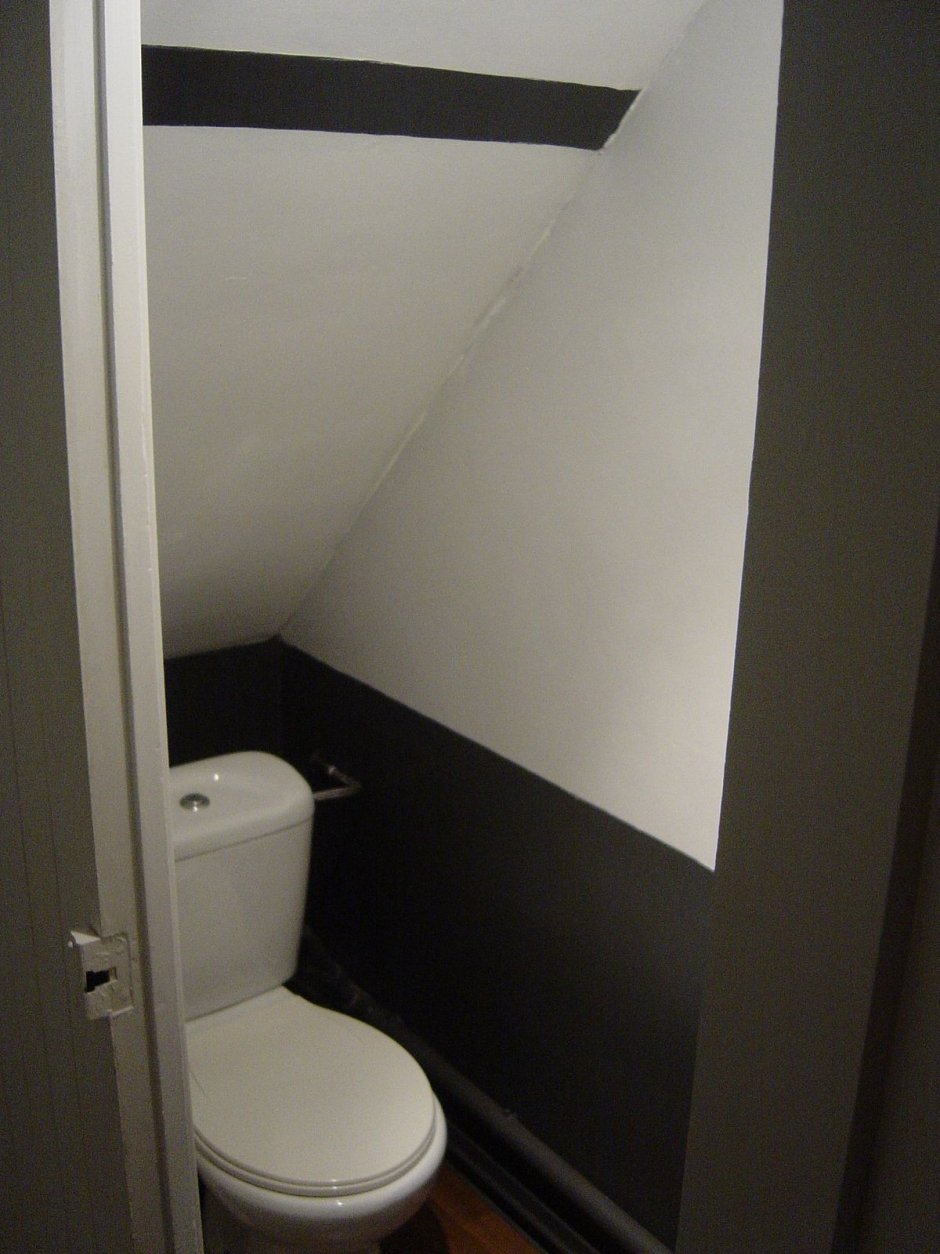 Санузел в мансарде