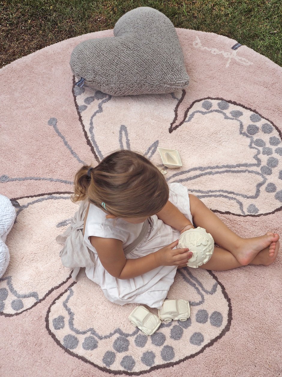 Ковер Lorena canals бабочка