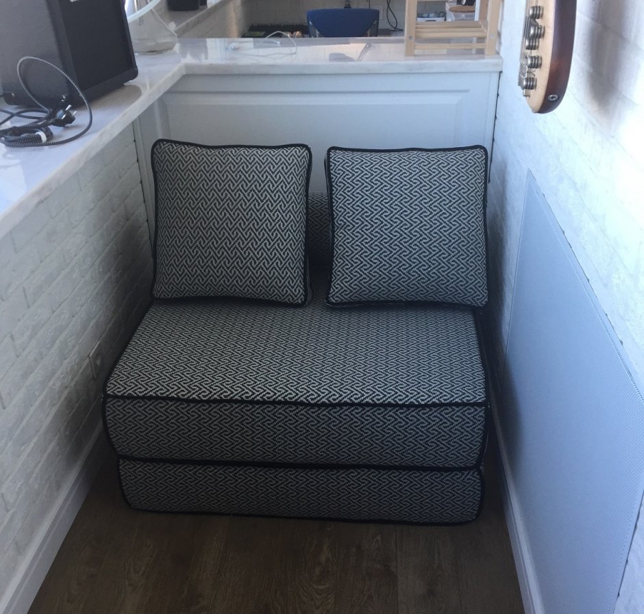 Скамья с местом для хранения для кухни