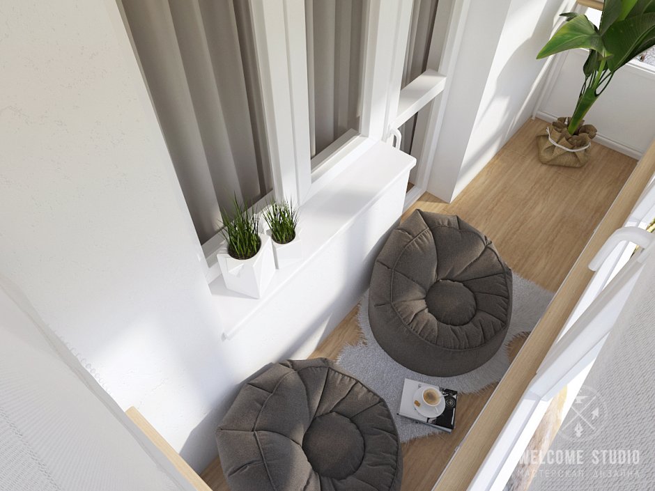 Маленький пуфик на балкон