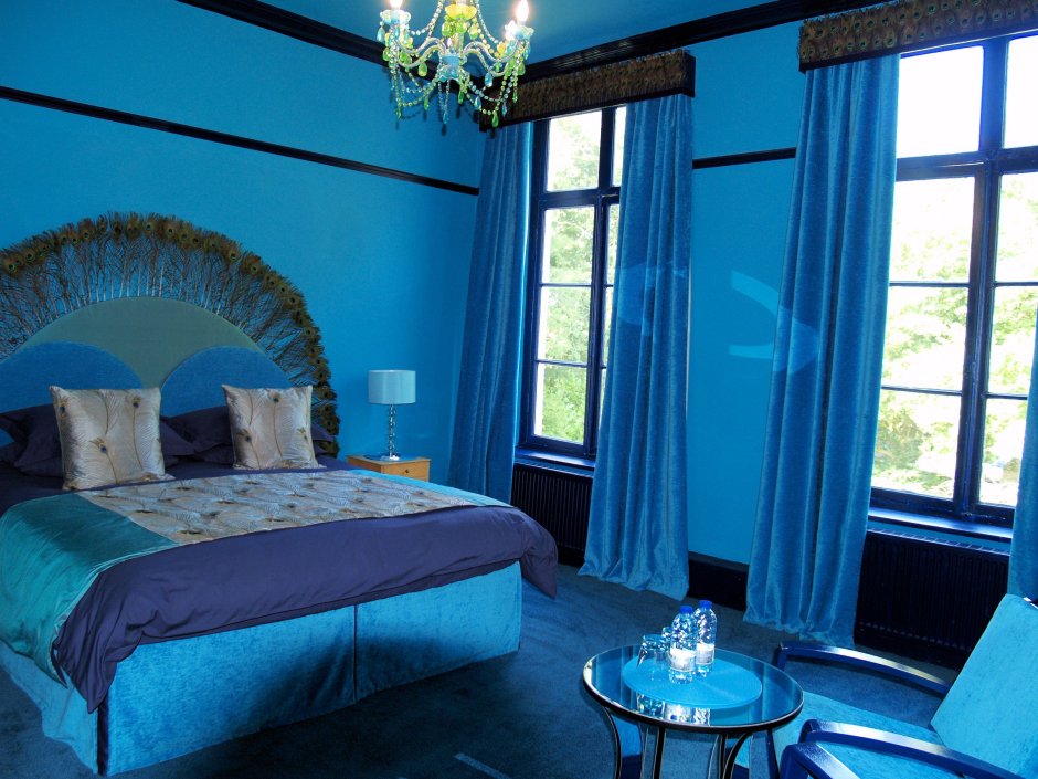Спальная в синем цвете