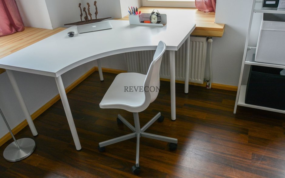 Письменный стол Halmar b-33