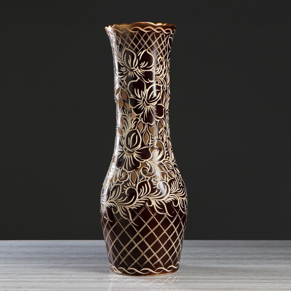 Напольные вазы высокие необычной формы