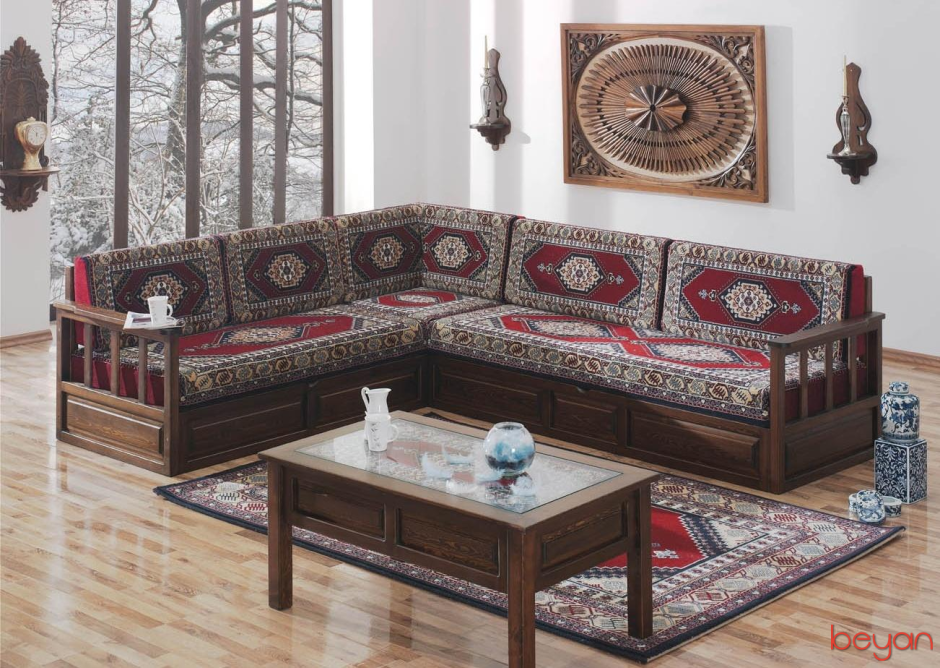 Старинный турецкий диван