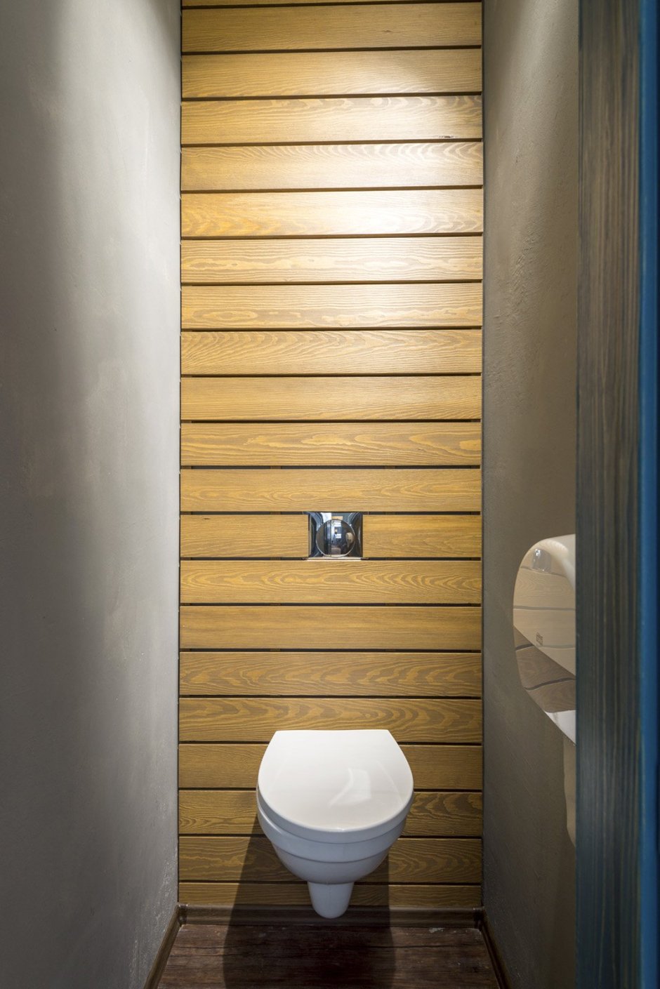 РОЛЬФ ставни в туалет