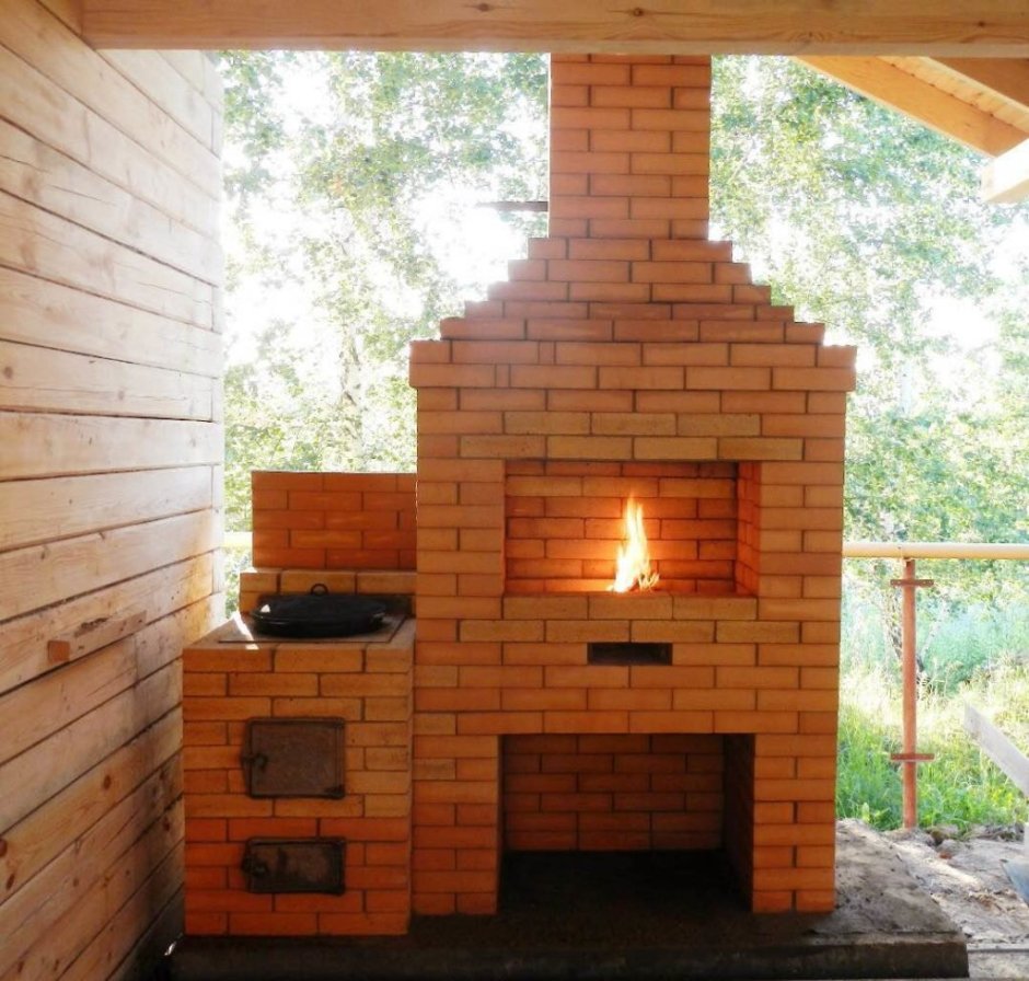 Мангал с печкой из кирпича
