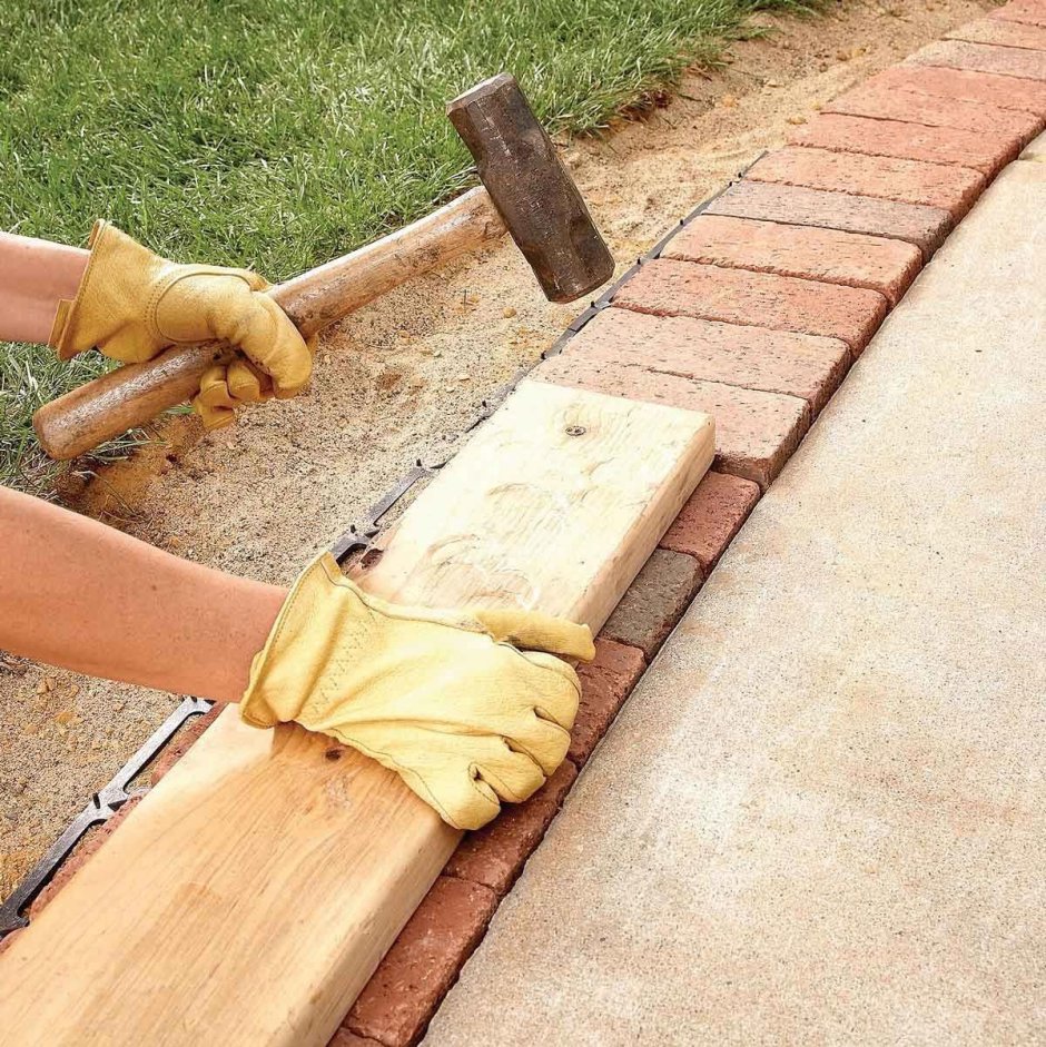 Бордюры из бруса для дорожек