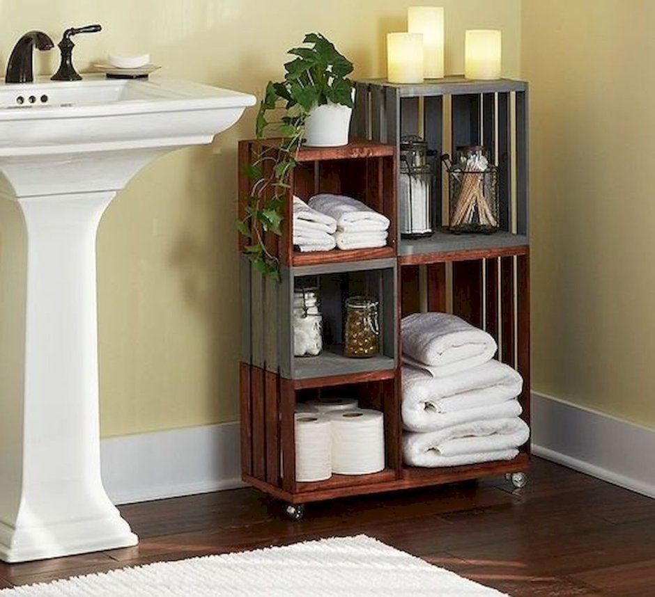 Полки из ящиков в ванную комнату