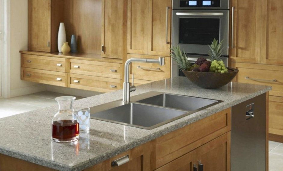 Остров с раковиной на кухне