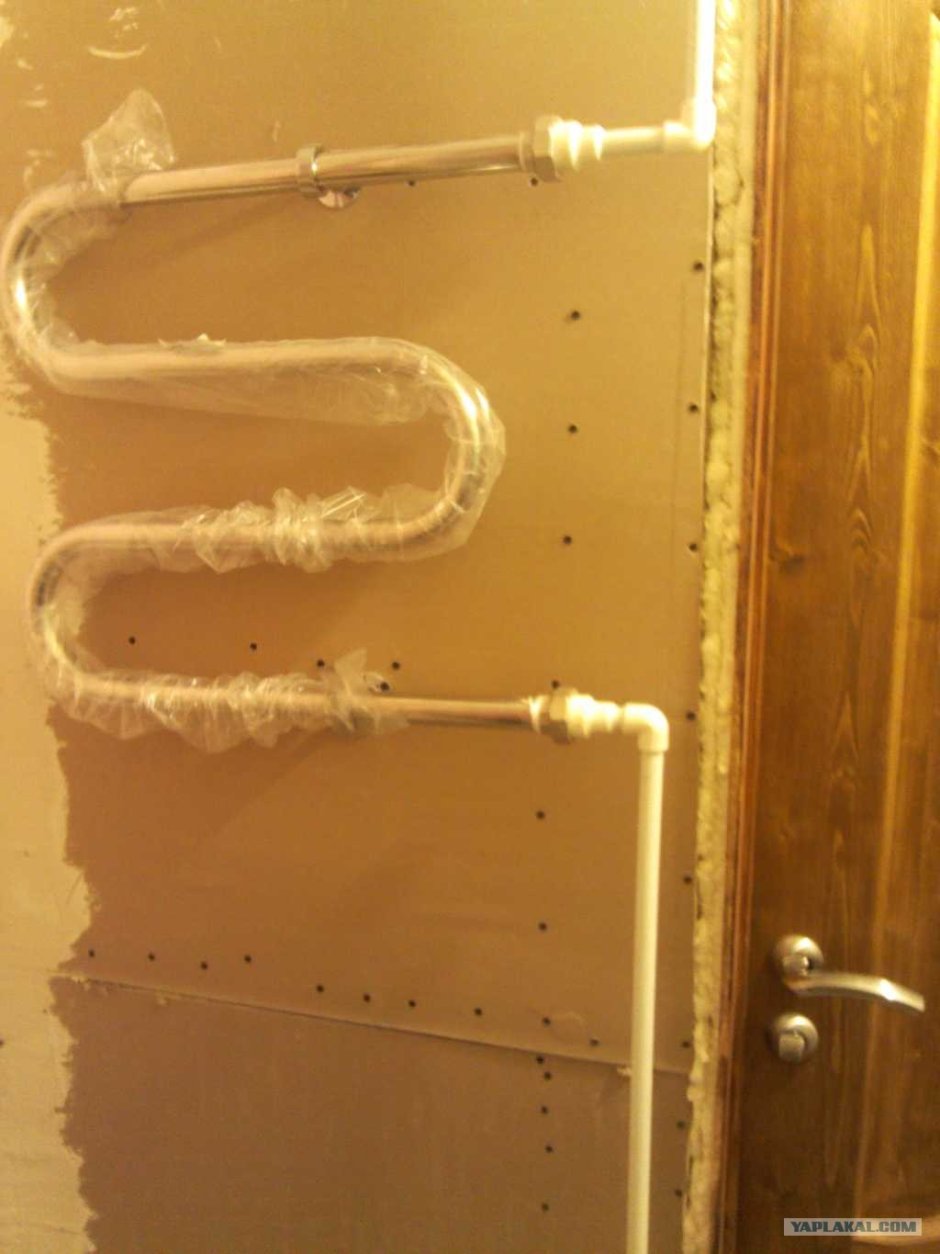 Декор стен в туалете