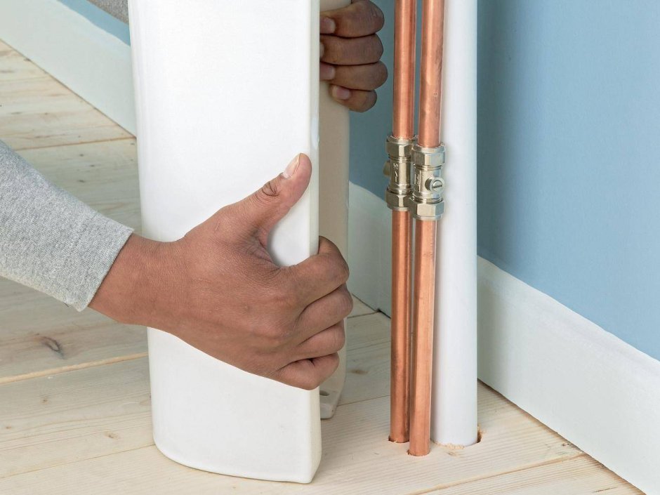 Декор трубы отопления на кухне