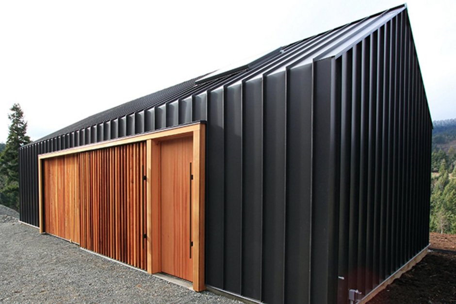 Фасад барнхаус профлист профнастил