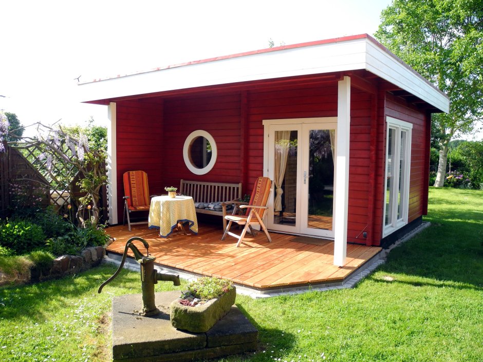 Летний домик с верандой