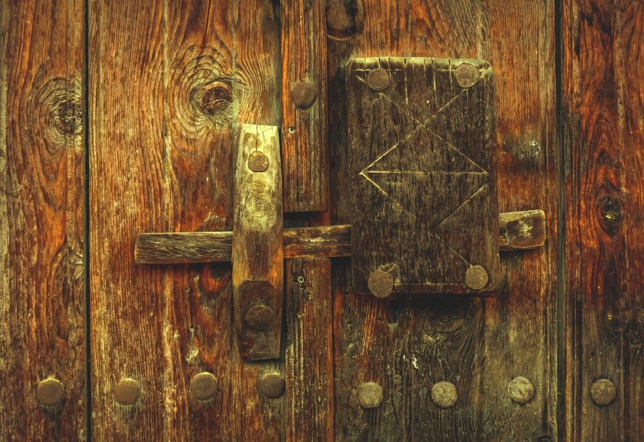 Деревянная дверь Винтаж