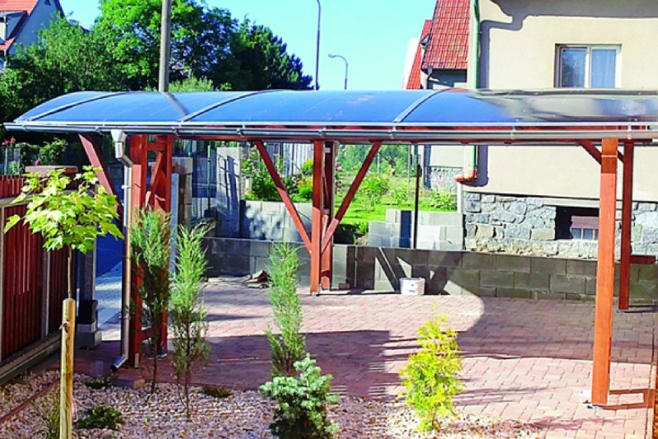 Навес из пластиковых труб