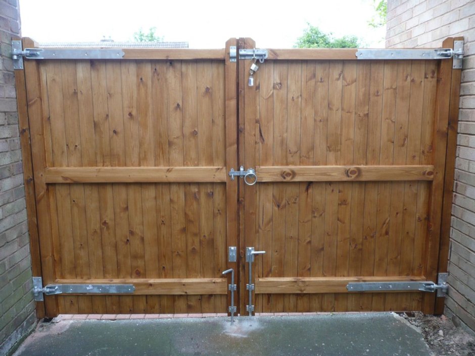 Каркас деревянных ворот