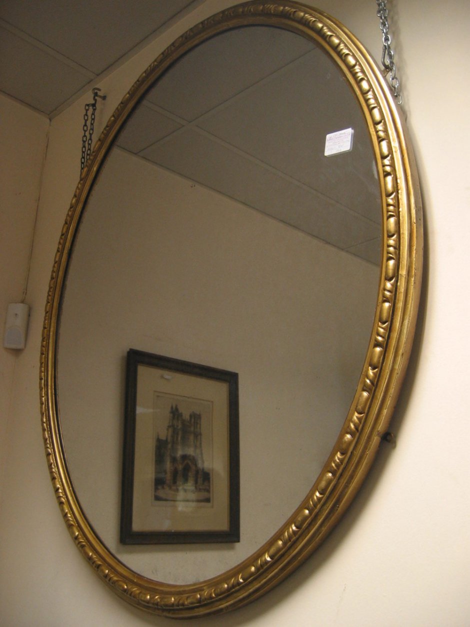 Зеркало овальное на стену