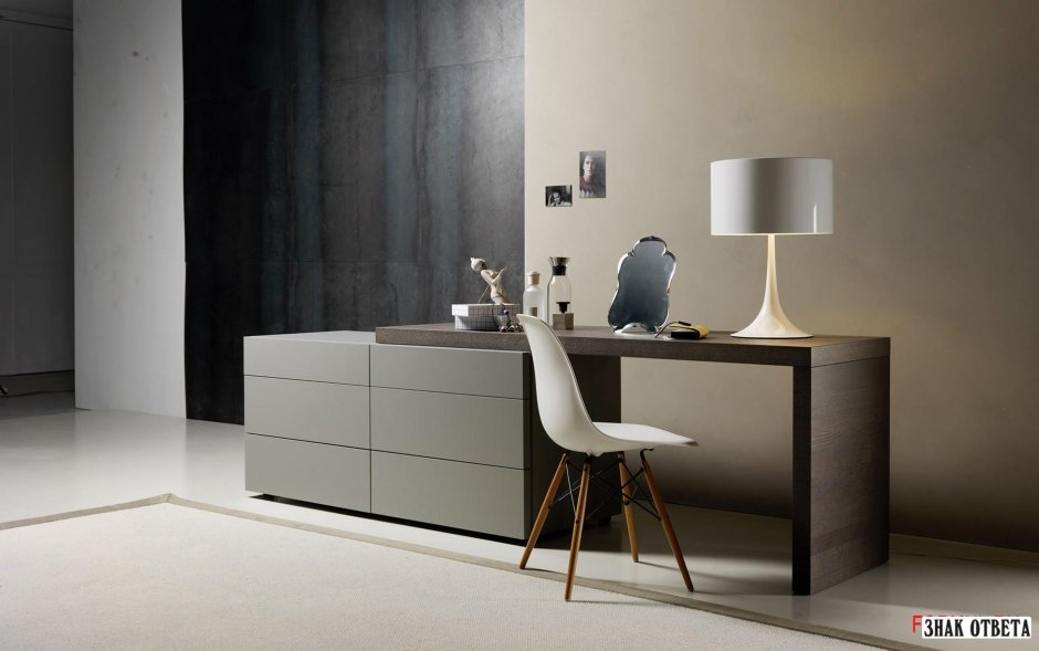 Комод под телевизор в спальню