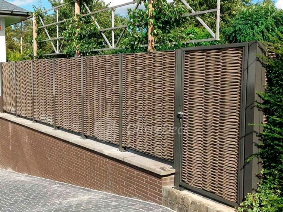 Полимерная лоза забор