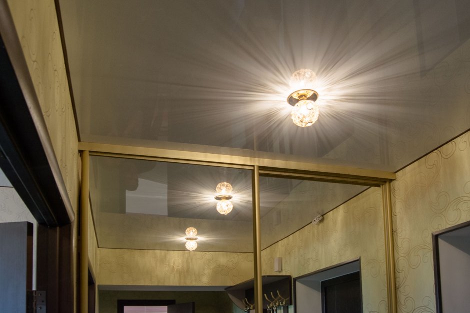 Потолочный профиль для натяжного потолка