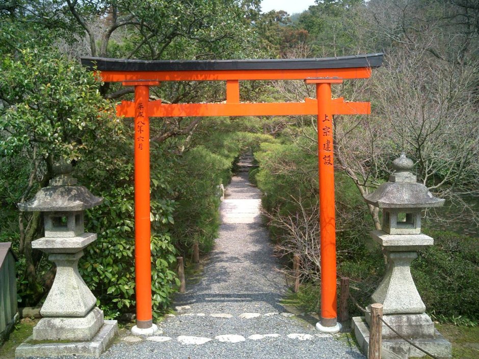 Лунные врата Китай