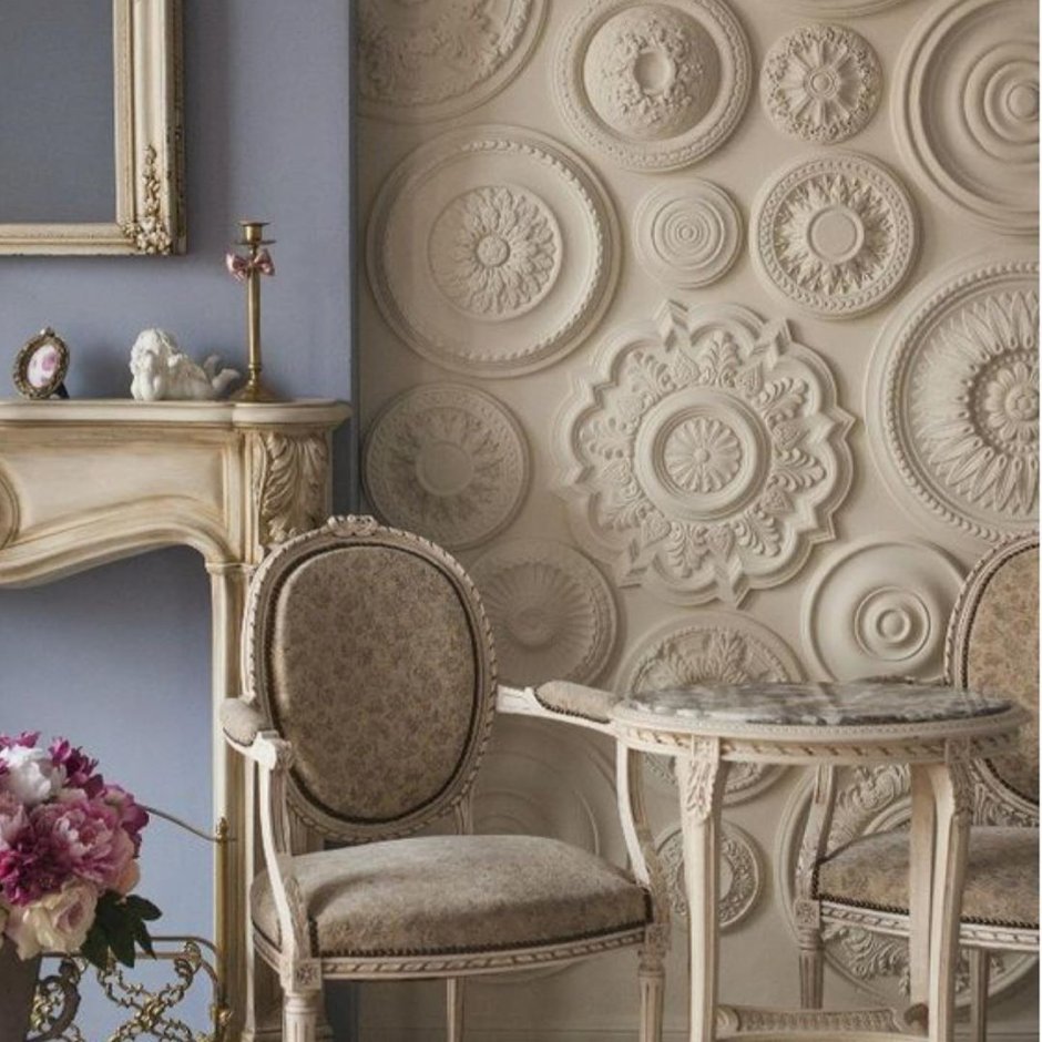 Белая рамка на стене