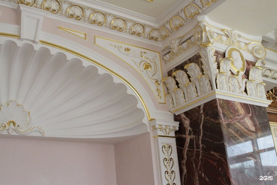 Лепнина на потолок из пенопласта