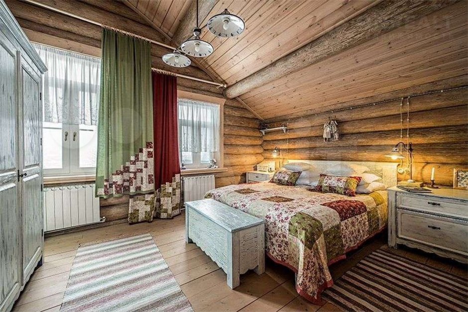 Бревенчатый дом в стиле русская изба