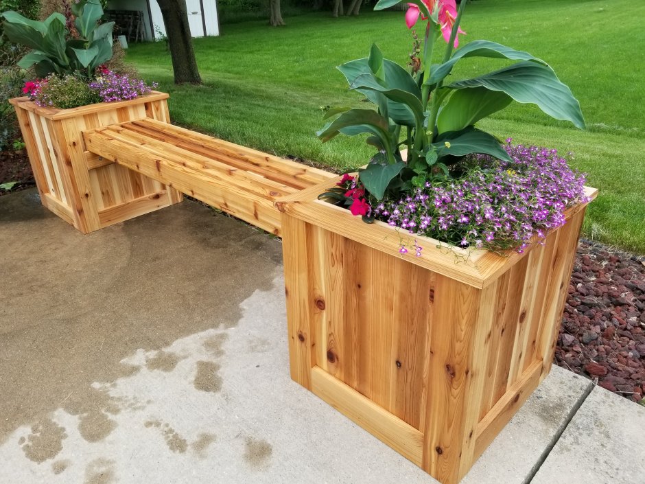 Деревянные клумбы для цветов