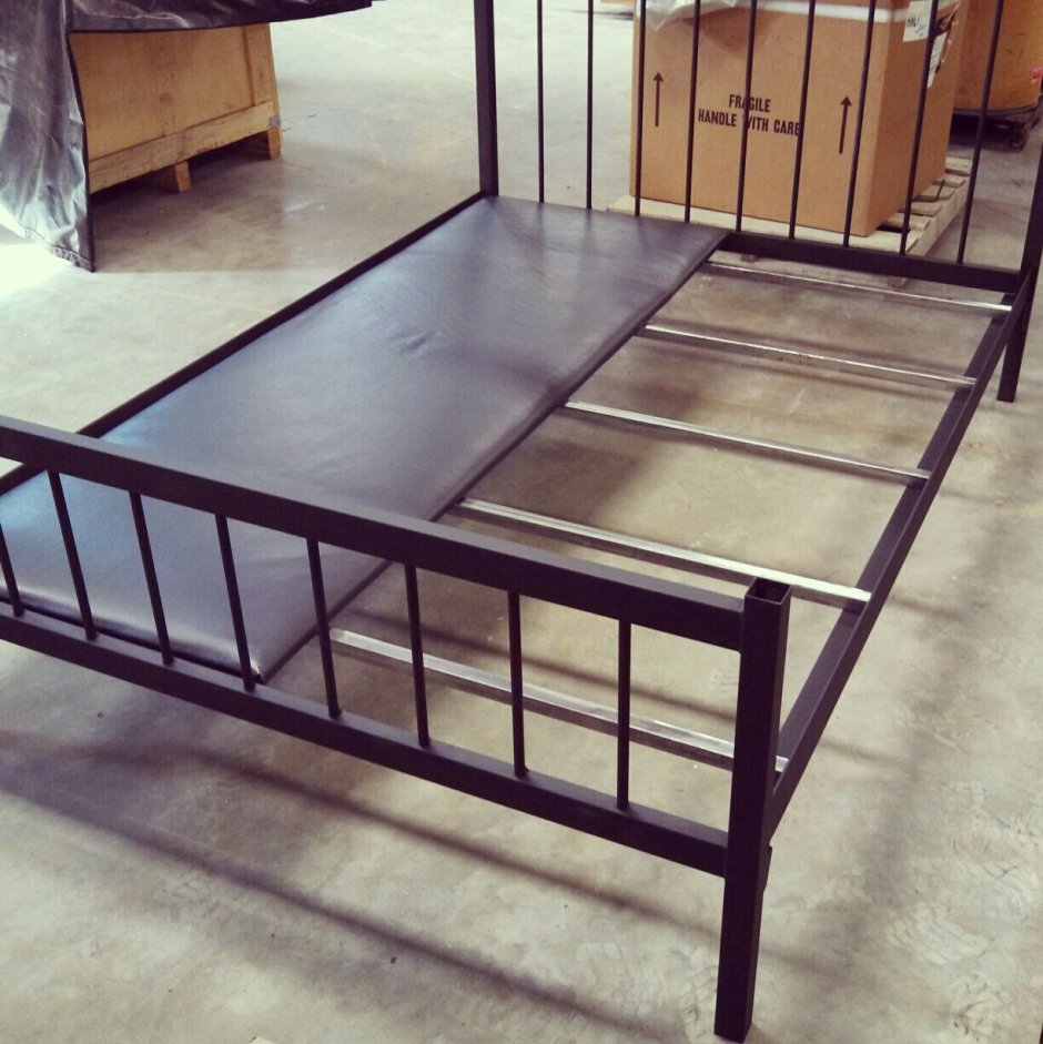 Самодельные металлические кровати