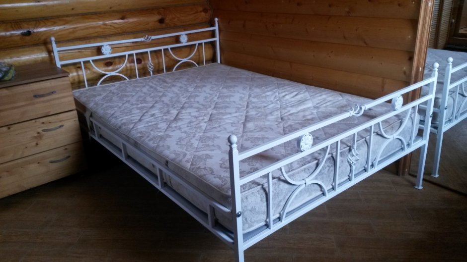 Кровать из металла своими