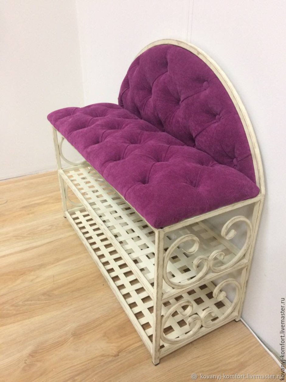 Диван в прихожую