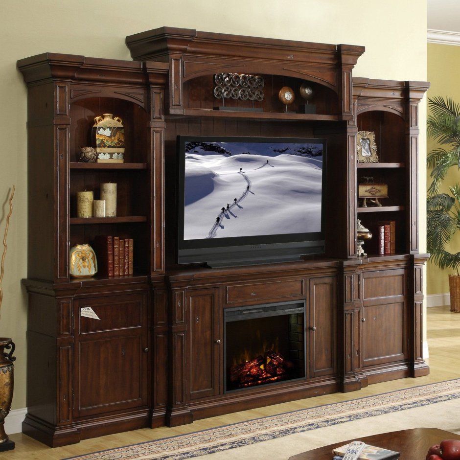 Каминная полка с телевизором