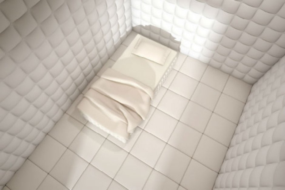 Белая мягкая комната