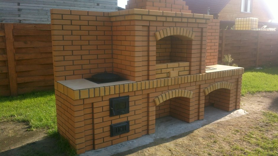Гриль из кирпича