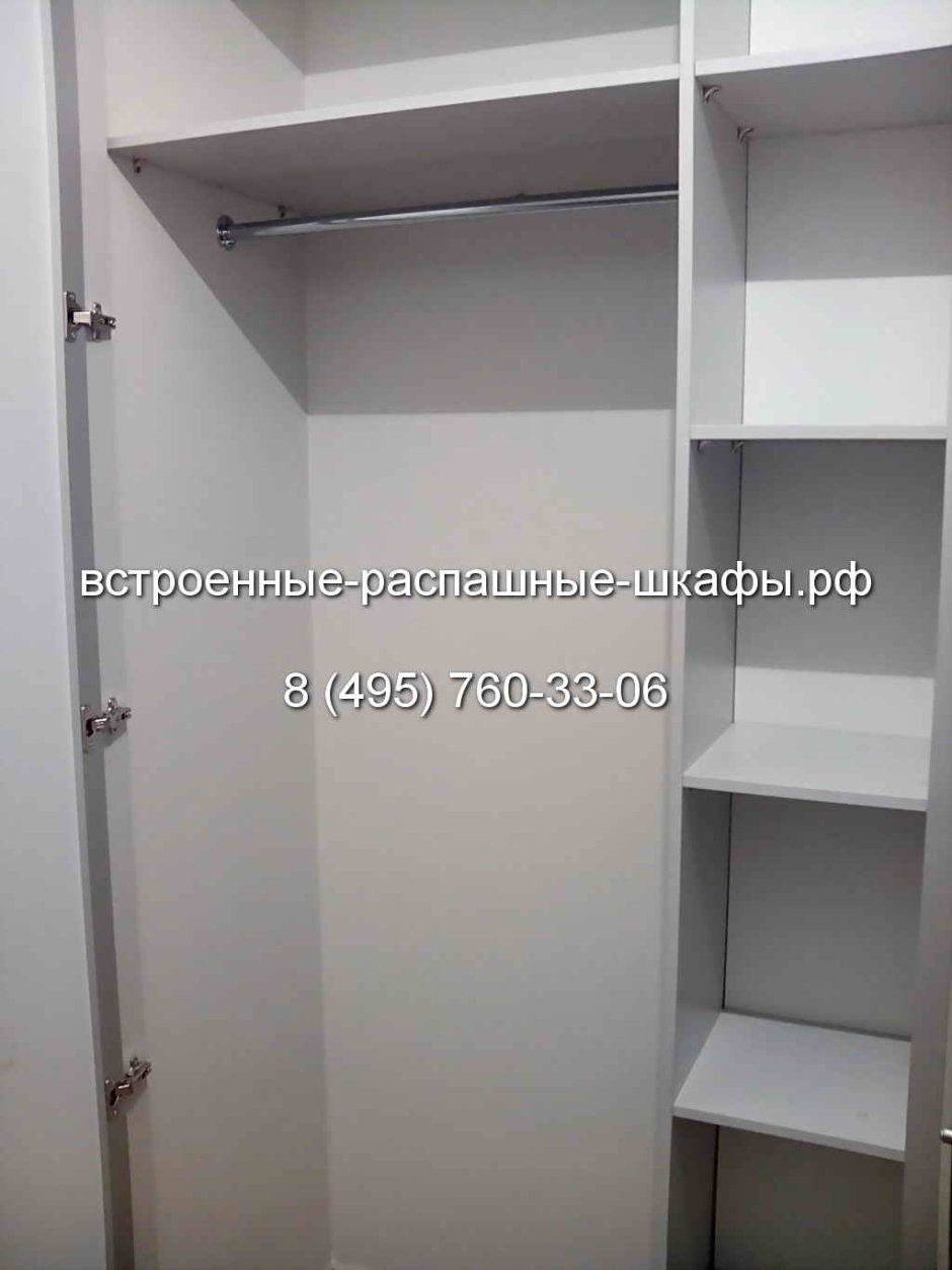 Встроенный распашной шкаф в нишу