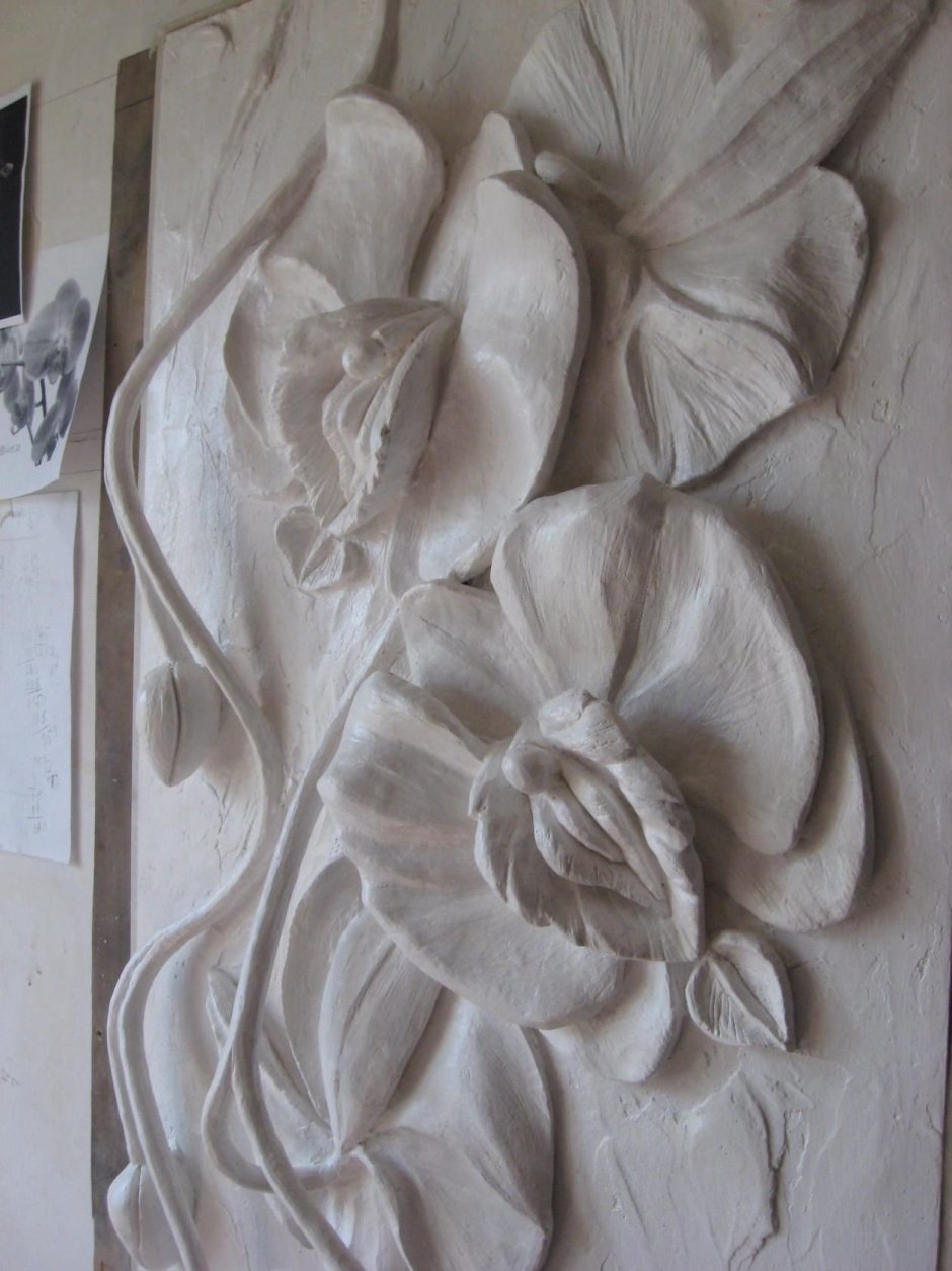 Барельеф орхидеи