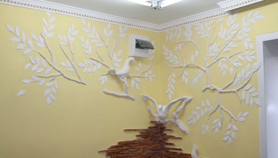 Декор из потолочной плитки