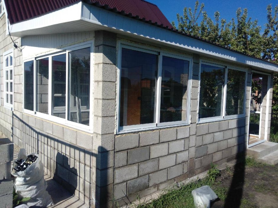 Пристрой из блоков