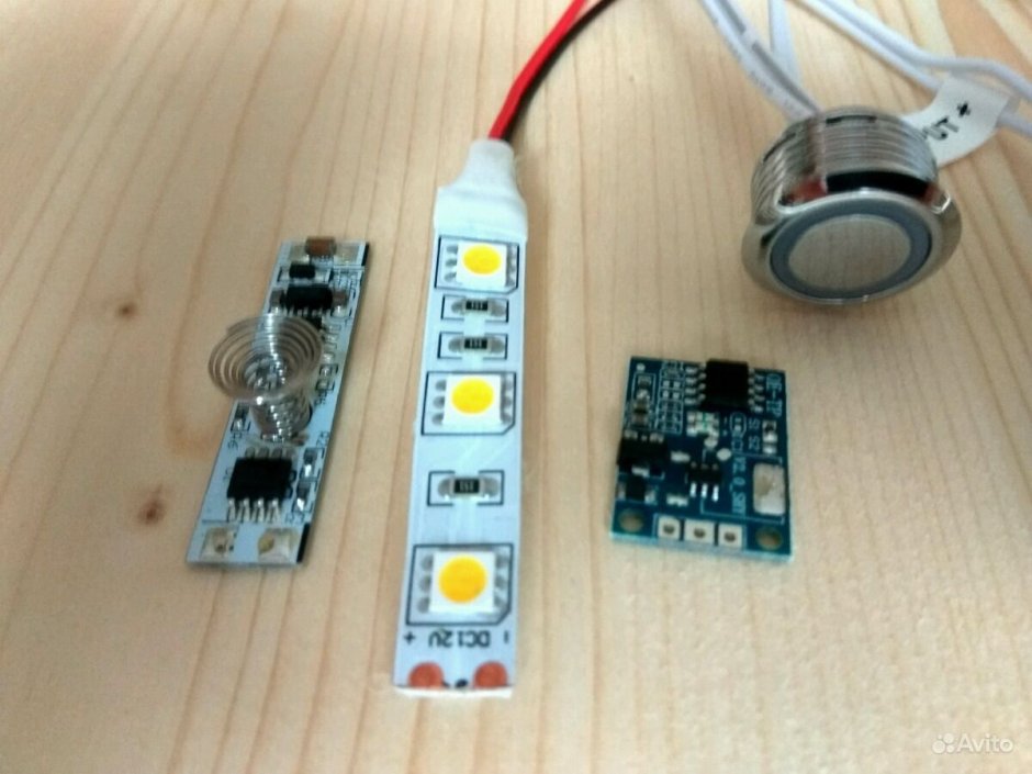 Сенсорный диммер для светодиодной ленты 12 вольт