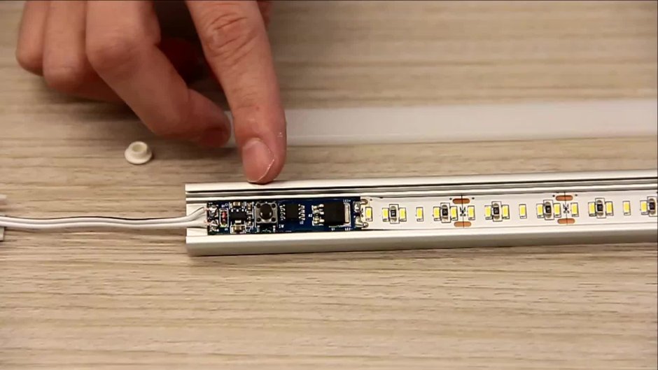 Сенсорный выключатель для светодиодной ленты 30 ватт