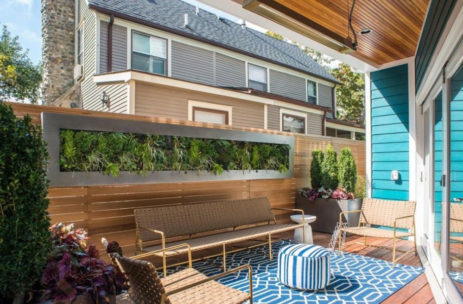 Терраса к таунхаусу