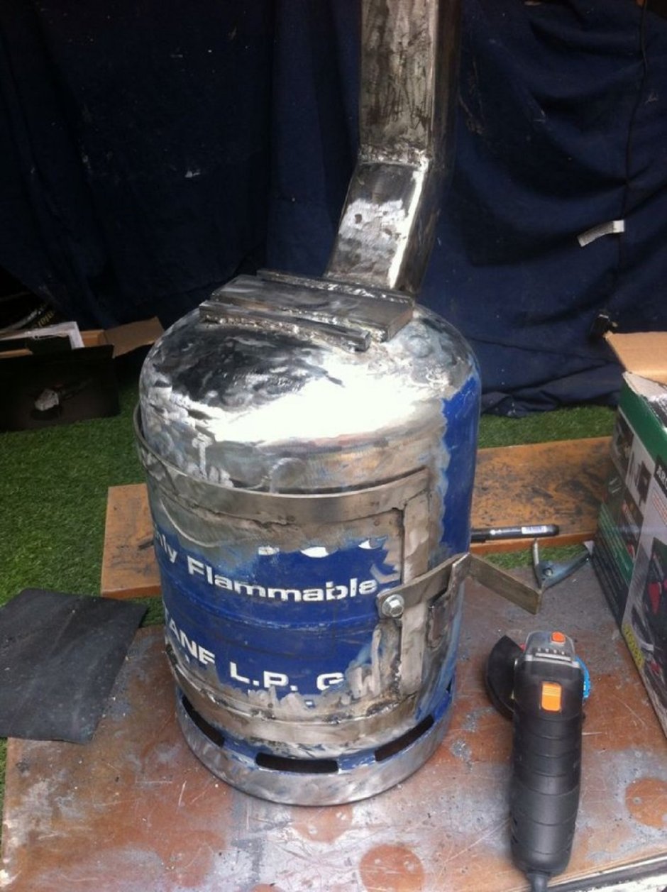 Мини буржуйка из баллона фреона