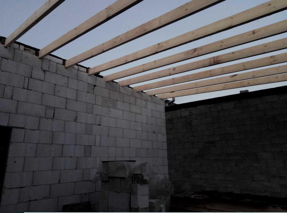 Хозблок с летней кухней