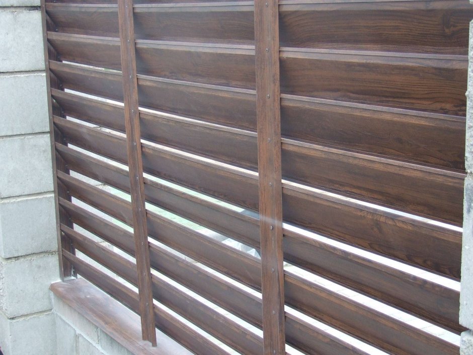 Забор деревянный горизонтальный