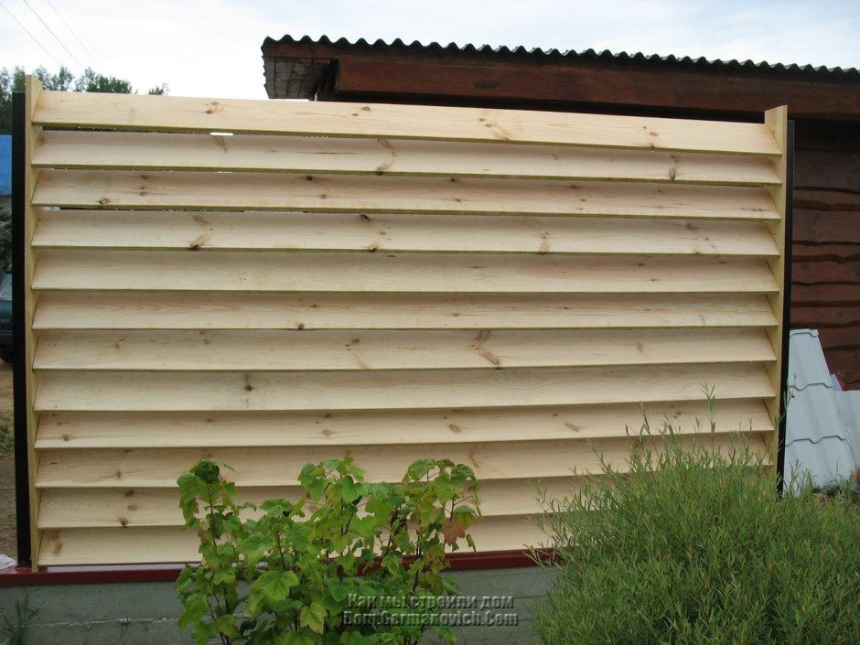 Забор деревянный жалюзийный