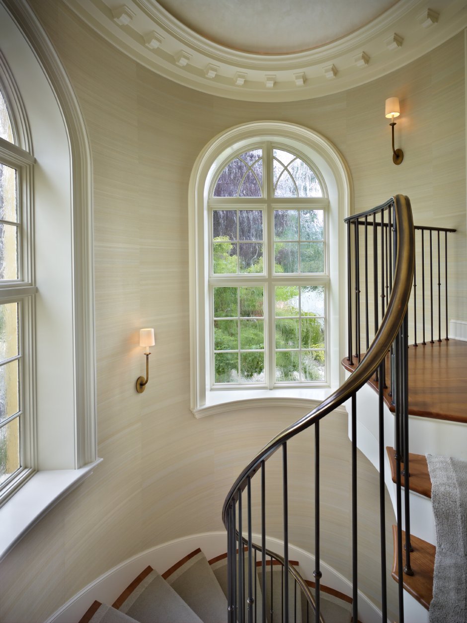 Окно на лестнице